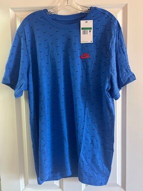 Nike Men’s Royal Blue Short-Sleeve Tee with Red Logo